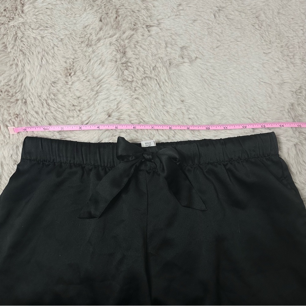Victoria's Secret Pink Label Black Satin Ruffle Bottom Hem Lounge Pajama Bottoms - Picture 4 of 6